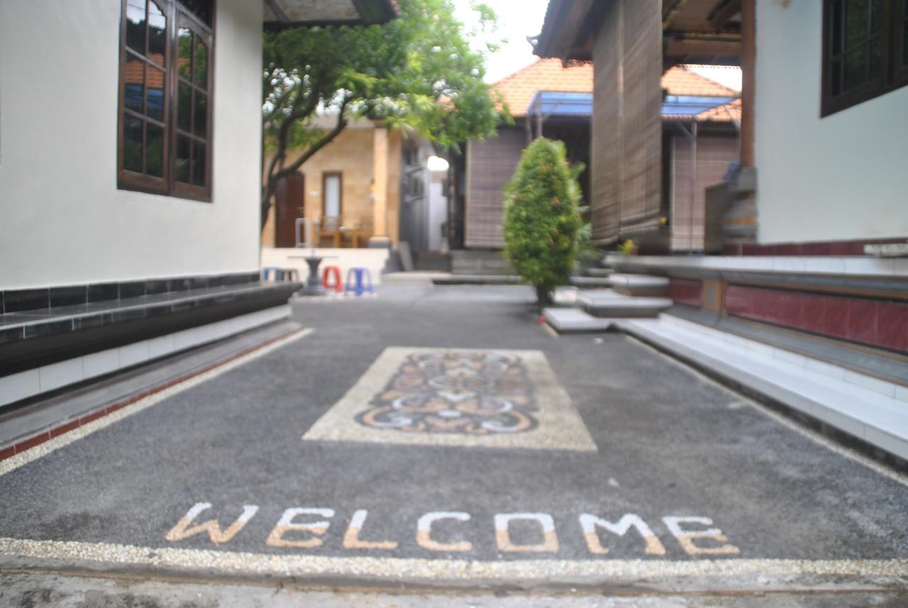 Budidin Homestay Canggu Exterior foto