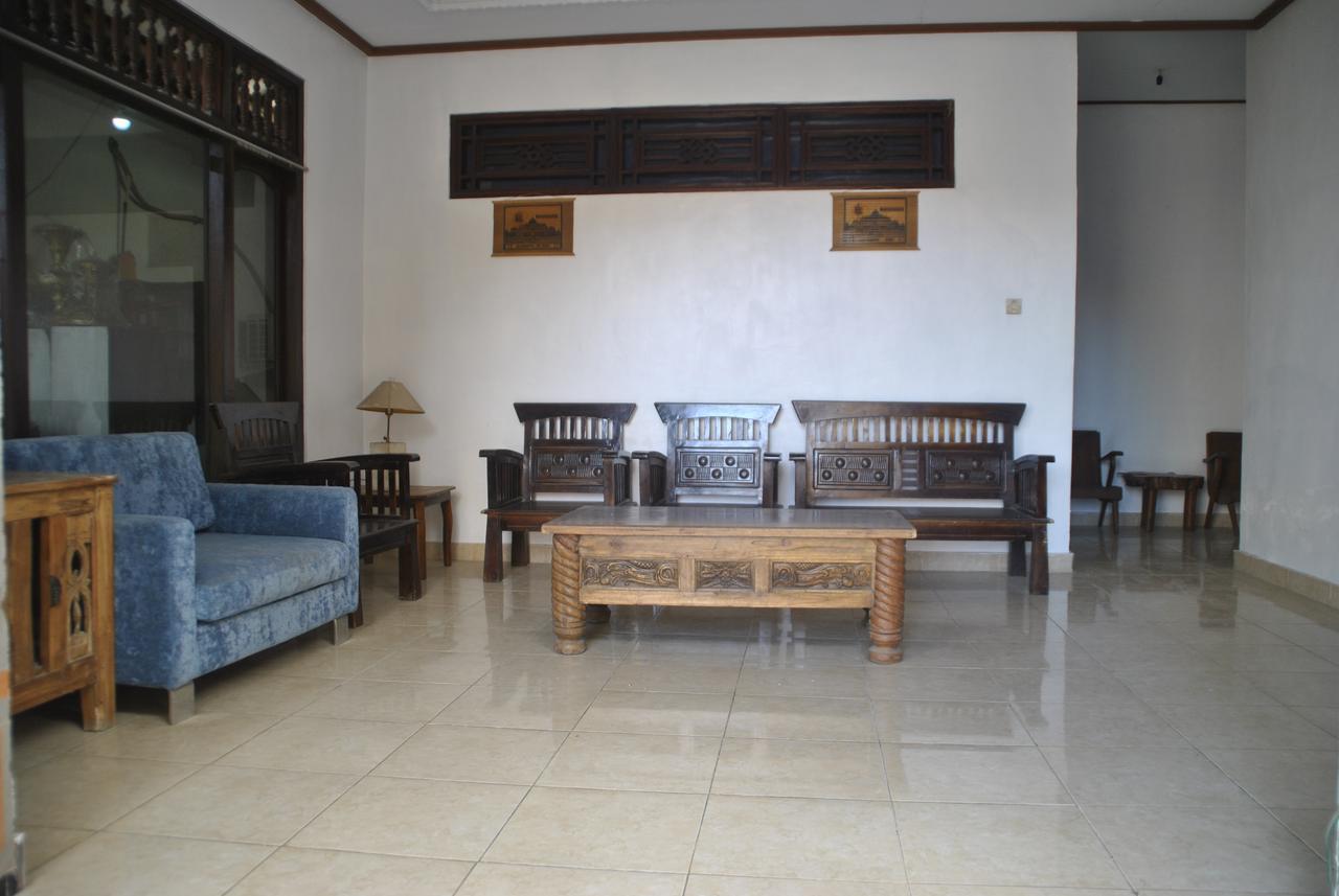Budidin Homestay Canggu Exterior foto